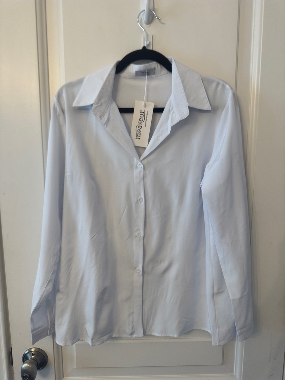 Women’s  Button-Down Shirt - mea @or